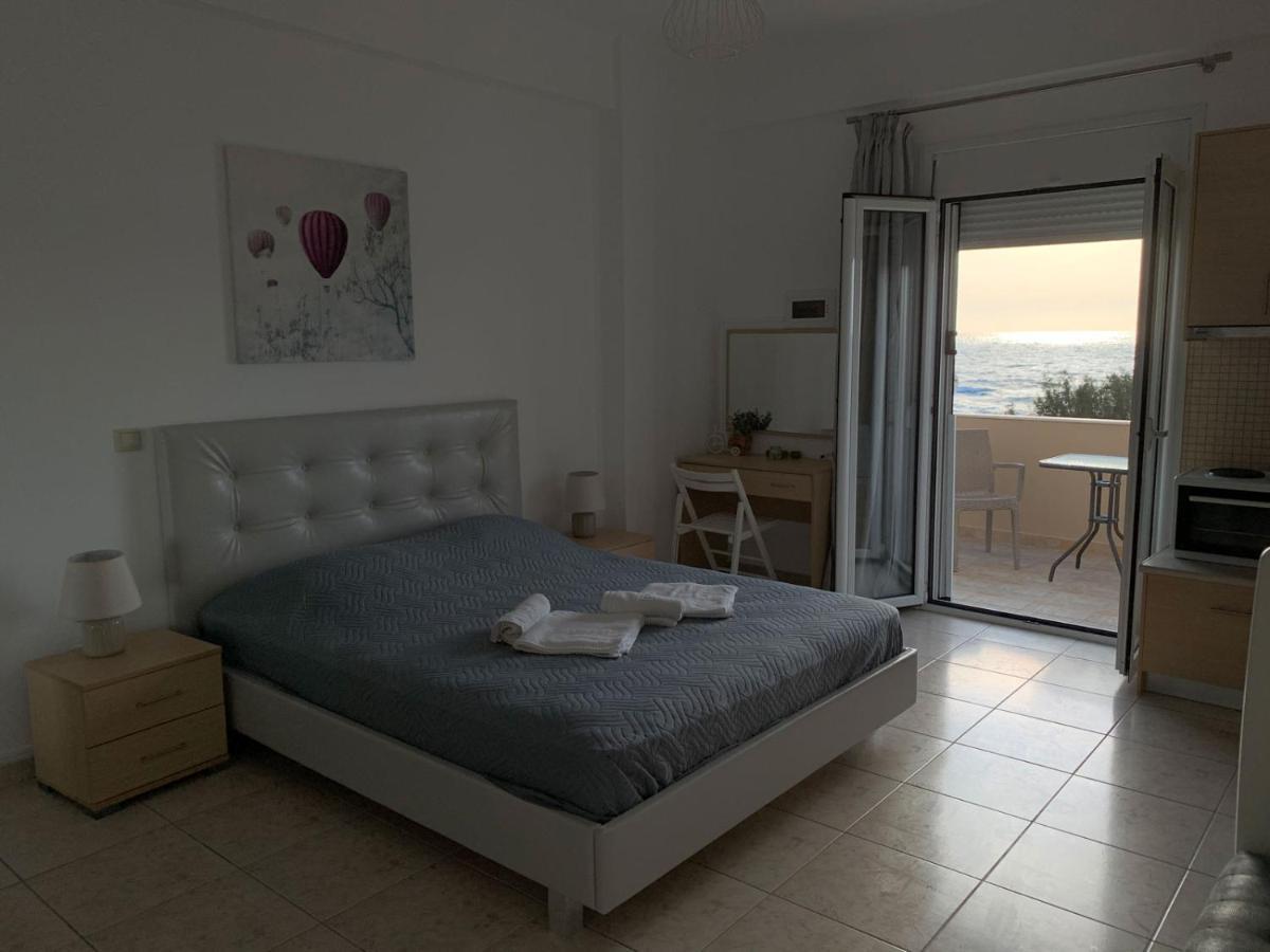Pelini Apartment Kalamaki  Ngoại thất bức ảnh