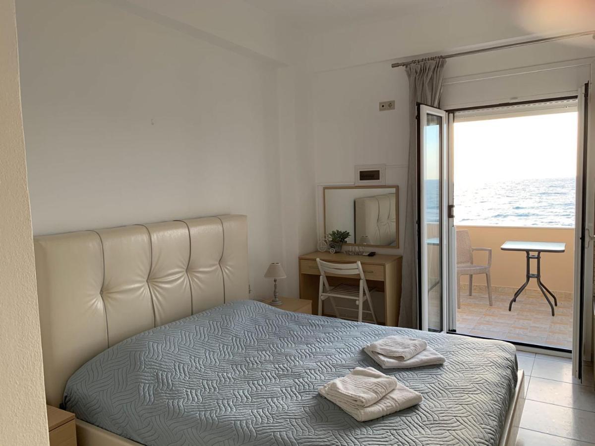 Pelini Apartment Kalamaki  Ngoại thất bức ảnh