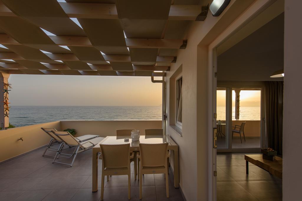 Pelini Apartment Kalamaki  Ngoại thất bức ảnh